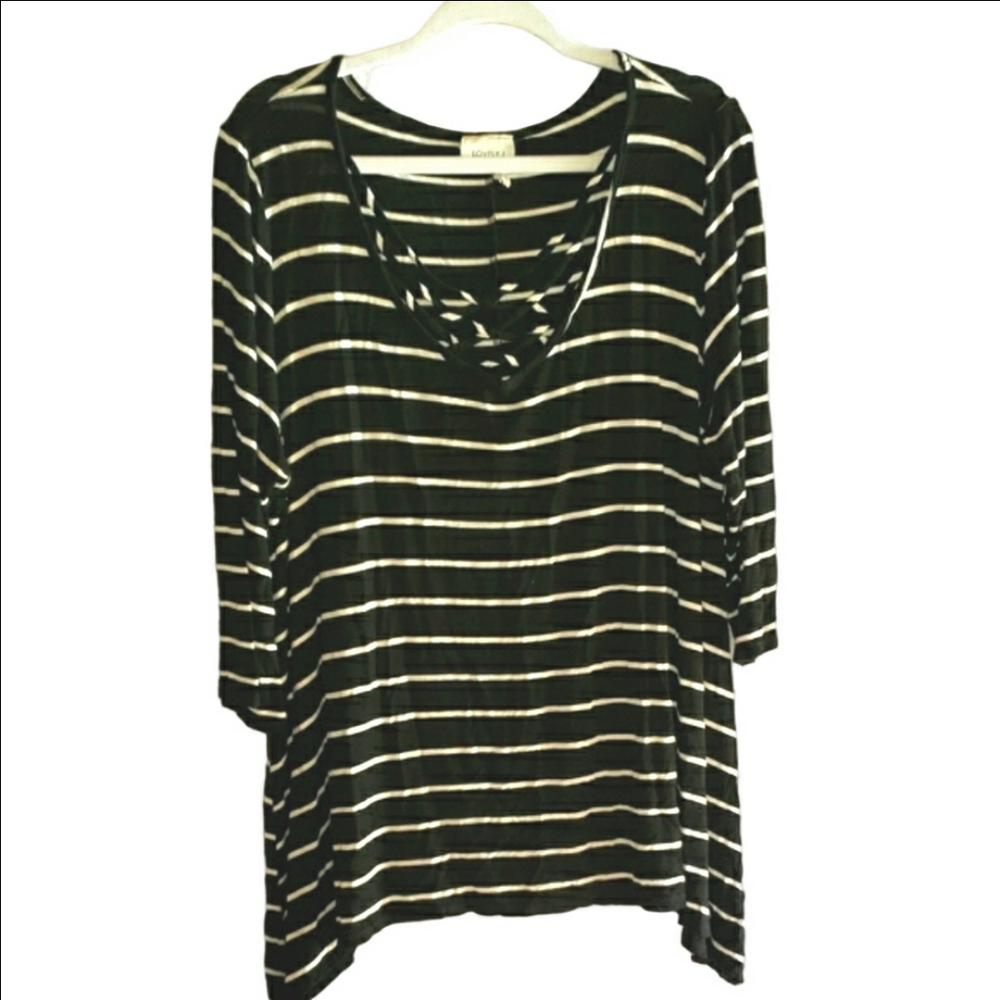 Lovely J Strappy Striped Top Plus 3X Black White